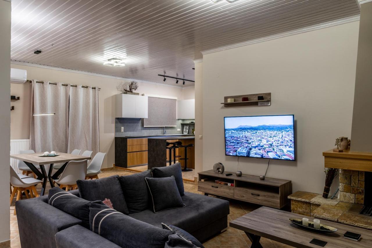 G.R Luxury Apartment Kalligoni Eksteriør bilde